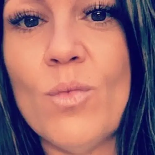 zuckenderosette image 0