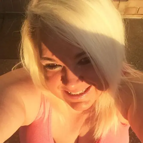 blondgelacktes image 0